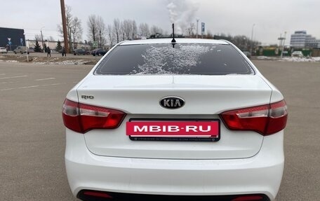 KIA Rio III рестайлинг, 2014 год, 995 000 рублей, 6 фотография