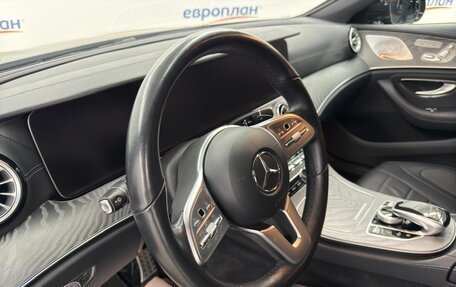 Mercedes-Benz CLS, 2019 год, 7 500 000 рублей, 6 фотография