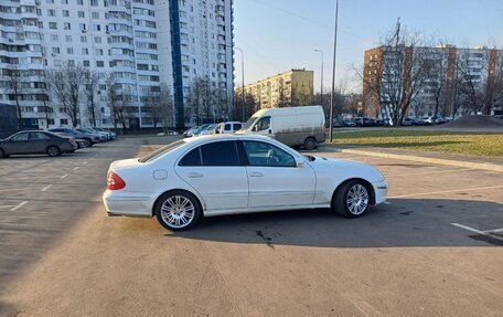 Mercedes-Benz E-Класс, 2008 год, 736 000 рублей, 4 фотография