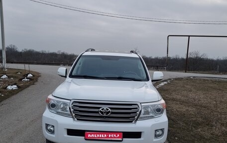 Toyota Land Cruiser 200, 2014 год, 4 000 000 рублей, 1 фотография