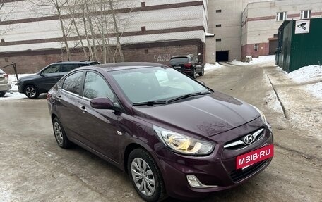 Hyundai Solaris II рестайлинг, 2011 год, 519 000 рублей, 4 фотография