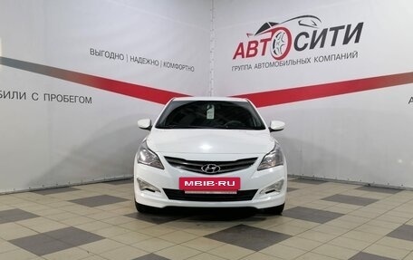 Hyundai Solaris II рестайлинг, 2015 год, 1 170 000 рублей, 2 фотография