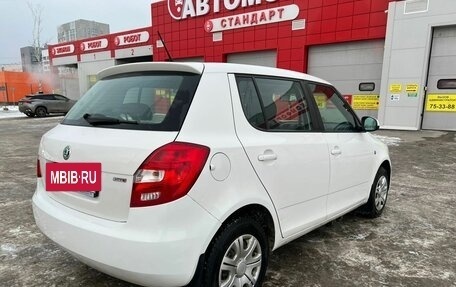 Skoda Fabia II, 2012 год, 585 000 рублей, 3 фотография