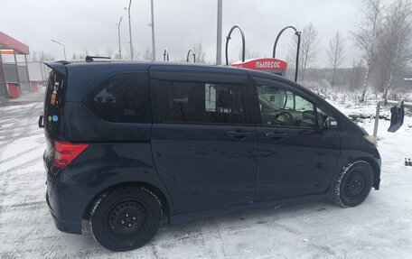 Honda Freed I, 2011 год, 970 000 рублей, 6 фотография