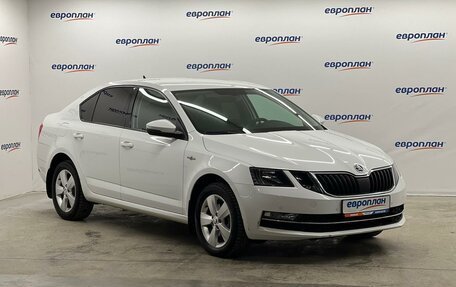 Skoda Octavia, 2019 год, 1 800 000 рублей, 2 фотография