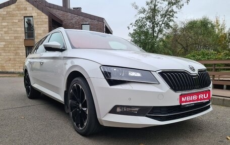 Skoda Superb III рестайлинг, 2017 год, 3 150 000 рублей, 1 фотография