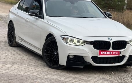 BMW 3 серия, 2013 год, 1 700 000 рублей, 2 фотография