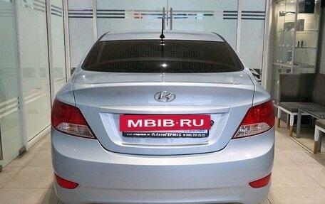 Hyundai Solaris II рестайлинг, 2012 год, 685 000 рублей, 3 фотография