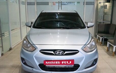 Hyundai Solaris II рестайлинг, 2012 год, 685 000 рублей, 2 фотография