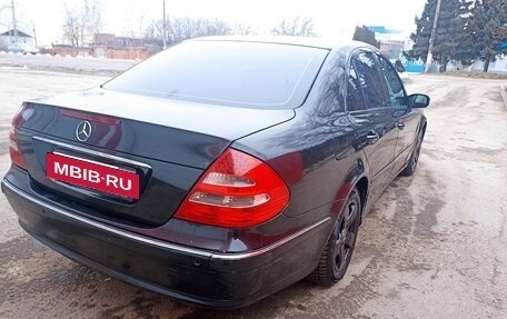 Mercedes-Benz E-Класс, 2005 год, 1 180 000 рублей, 7 фотография