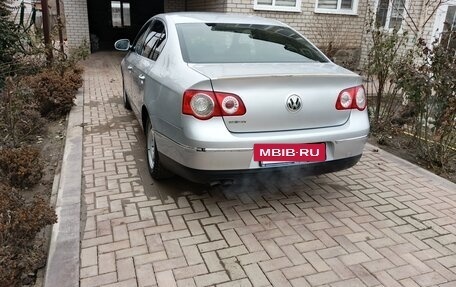 Volkswagen Passat B6, 2005 год, 800 000 рублей, 7 фотография