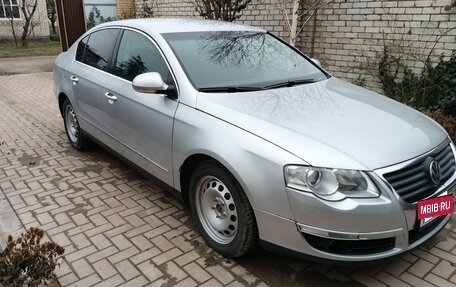 Volkswagen Passat B6, 2005 год, 800 000 рублей, 3 фотография