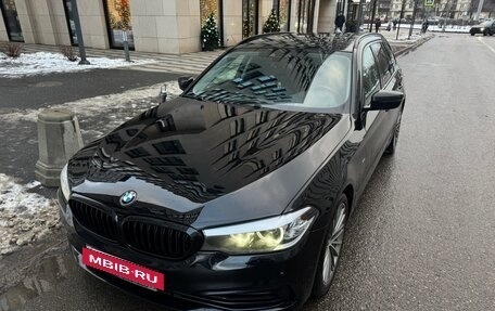 BMW 5 серия, 2018 год, 3 050 000 рублей, 2 фотография