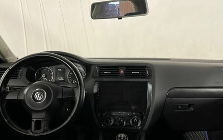 Volkswagen Jetta VI, 2014 год, 1 030 000 рублей, 11 фотография