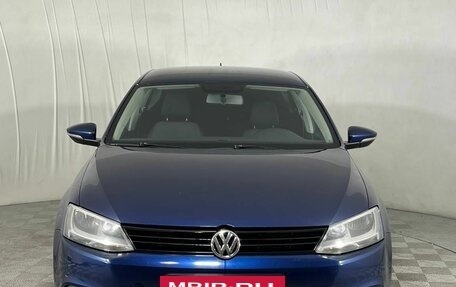 Volkswagen Jetta VI, 2014 год, 1 030 000 рублей, 2 фотография