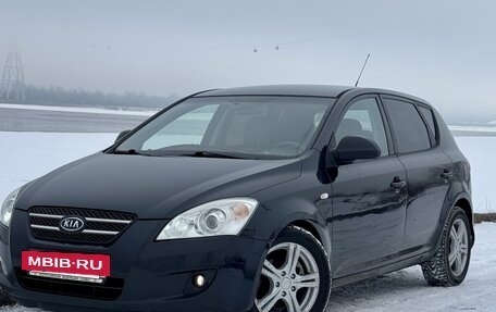 KIA cee'd I рестайлинг, 2008 год, 700 000 рублей, 4 фотография