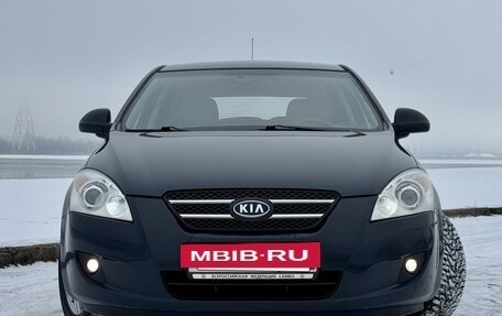 KIA cee'd I рестайлинг, 2008 год, 700 000 рублей, 2 фотография