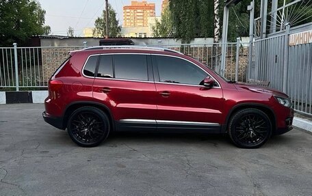 Volkswagen Tiguan I, 2011 год, 1 250 000 рублей, 2 фотография