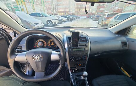 Toyota Corolla, 2011 год, 950 000 рублей, 2 фотография