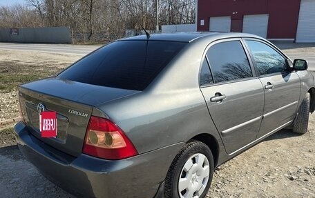 Toyota Corolla, 2004 год, 500 000 рублей, 2 фотография