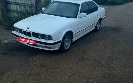 BMW 5 серия, 1988 год, 370 000 рублей, 6 фотография