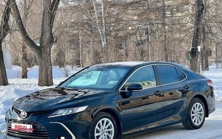 Toyota Camry, 2021 год, 3 180 000 рублей, 4 фотография