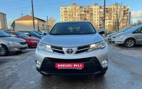 Toyota RAV4, 2014 год, 2 100 000 рублей, 2 фотография