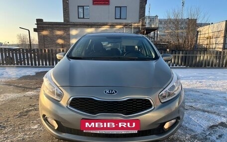 KIA cee'd III, 2014 год, 1 229 900 рублей, 2 фотография