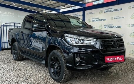 Toyota Hilux VIII, 2019 год, 4 550 000 рублей, 7 фотография