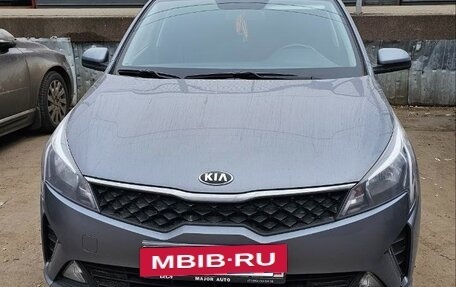 KIA Rio IV, 2020 год, 1 100 000 рублей, 2 фотография