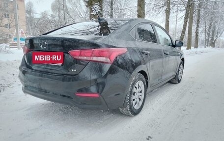 Hyundai Solaris II рестайлинг, 2018 год, 1 150 000 рублей, 5 фотография