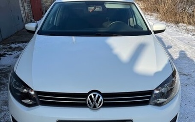 Volkswagen Polo VI (EU Market), 2014 год, 900 000 рублей, 1 фотография