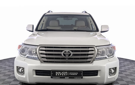 Toyota Land Cruiser 200, 2014 год, 4 670 000 рублей, 2 фотография