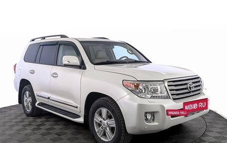 Toyota Land Cruiser 200, 2014 год, 4 670 000 рублей, 3 фотография