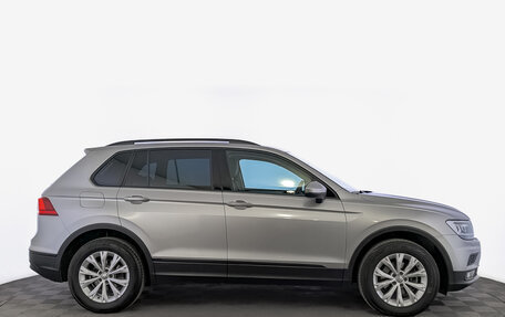 Volkswagen Tiguan II, 2020 год, 2 885 000 рублей, 4 фотография