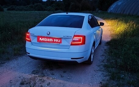 Skoda Octavia, 2017 год, 1 280 000 рублей, 2 фотография