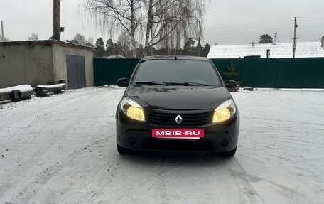 Renault Sandero I, 2011 год, 600 000 рублей, 3 фотография