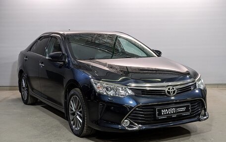 Toyota Camry, 2017 год, 2 350 000 рублей, 3 фотография