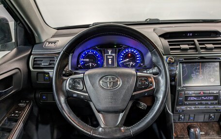 Toyota Camry, 2017 год, 2 350 000 рублей, 27 фотография