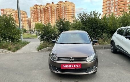 Volkswagen Polo VI (EU Market), 2014 год, 650 000 рублей, 2 фотография