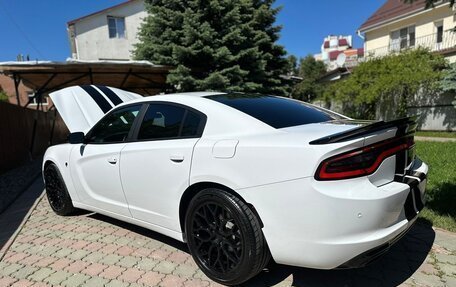 Dodge Charger, 2017 год, 5 000 000 рублей, 27 фотография