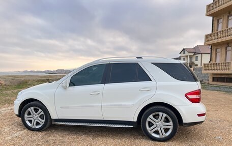 Mercedes-Benz M-Класс, 2009 год, 2 000 000 рублей, 3 фотография