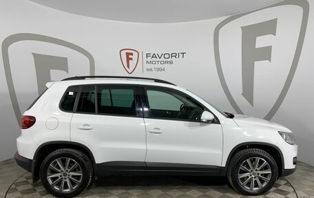 Volkswagen Tiguan I, 2016 год, 1 850 000 рублей, 4 фотография