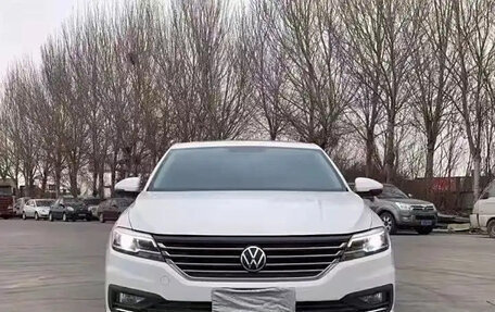 Volkswagen Lavida, 2021 год, 1 400 000 рублей, 2 фотография