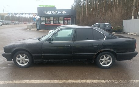 BMW 5 серия, 1988 год, 250 000 рублей, 4 фотография