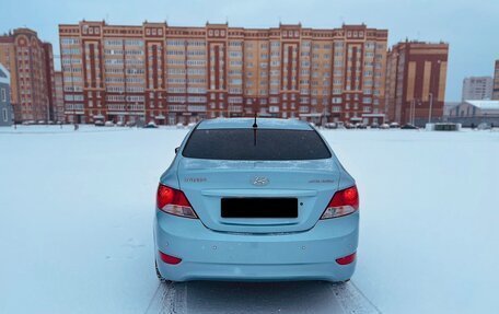 Hyundai Solaris II рестайлинг, 2012 год, 995 000 рублей, 5 фотография