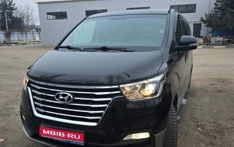 Hyundai Grand Starex Grand Starex I рестайлинг 2, 2019 год, 4 599 999 рублей, 1 фотография