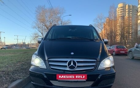 Mercedes-Benz Viano, 2011 год, 2 495 000 рублей, 2 фотография