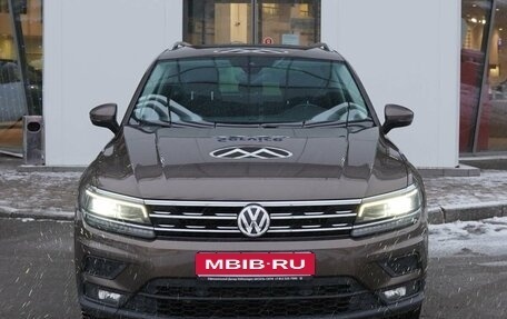 Volkswagen Tiguan II, 2020 год, 3 130 000 рублей, 2 фотография