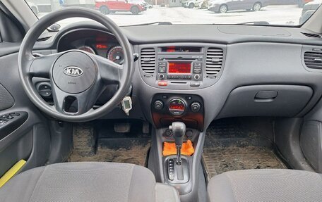 KIA Rio II, 2011 год, 671 000 рублей, 5 фотография